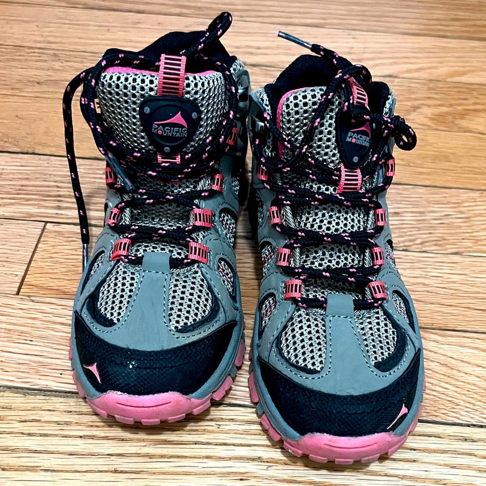 Kids' Gray and Pink Hiking Shoes